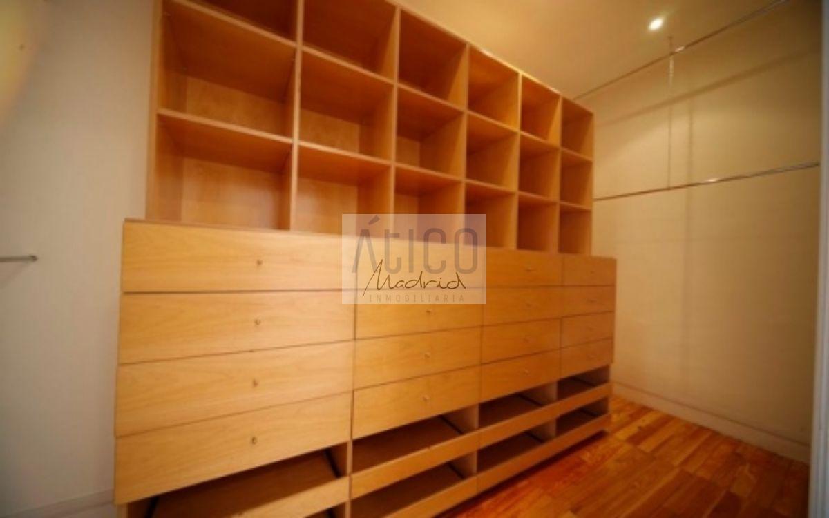 For rent of penthouse in Madrid