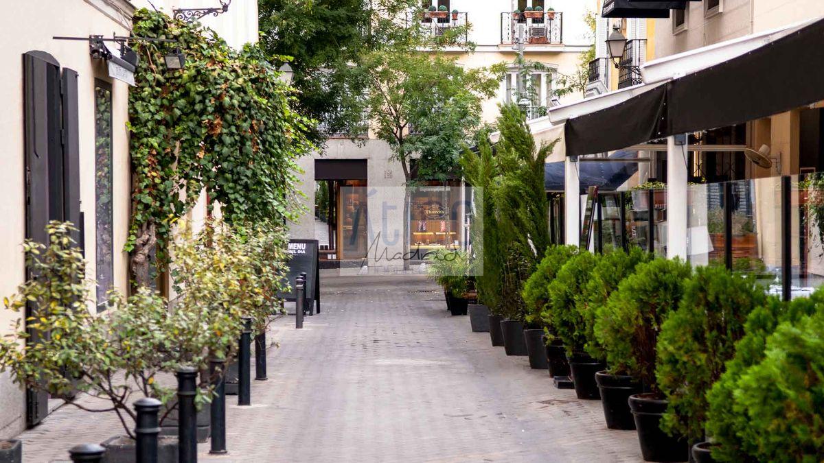 For rent of penthouse in Madrid