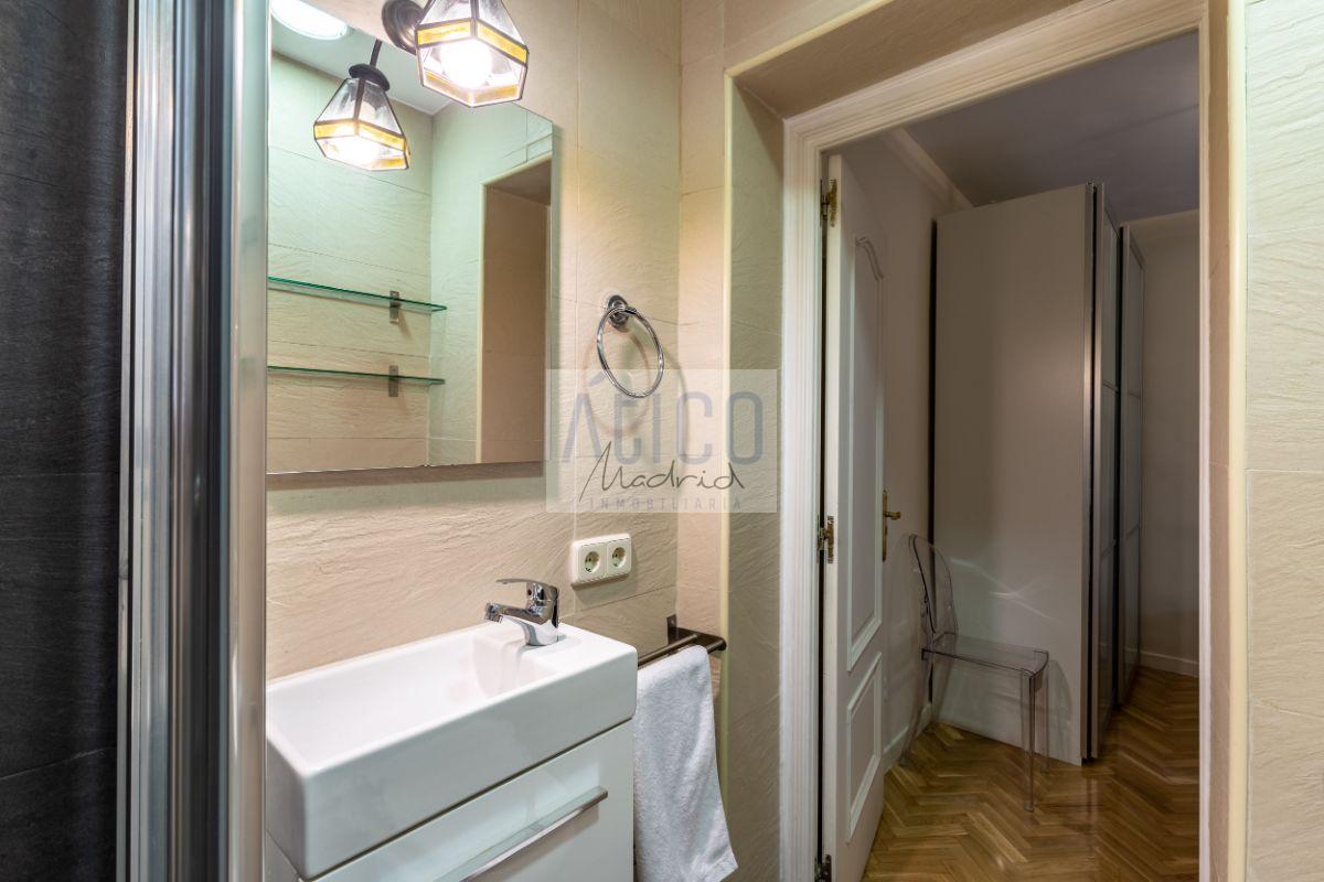 For rent of flat in Madrid