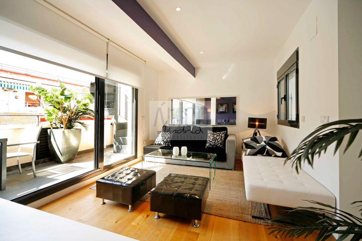 For rent of penthouse in Madrid