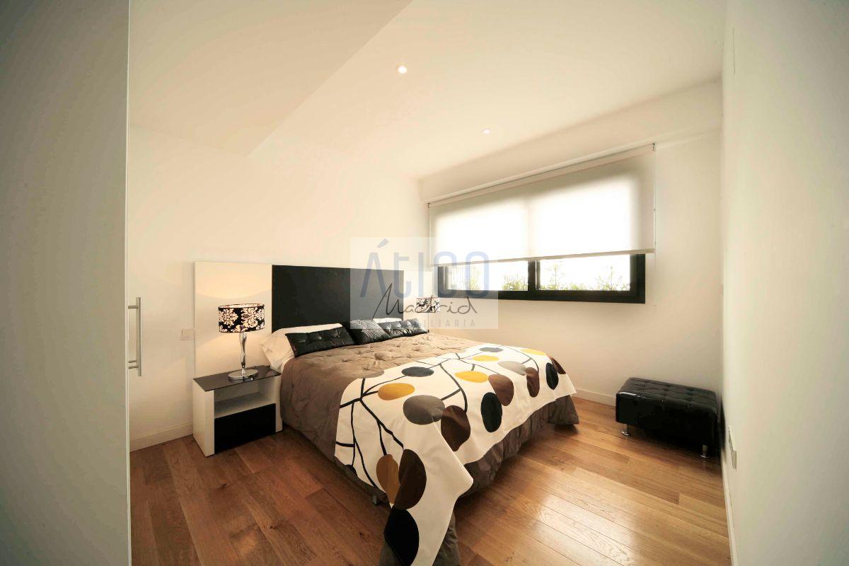 For rent of penthouse in Madrid