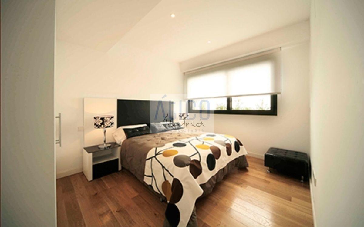 For rent of penthouse in Madrid