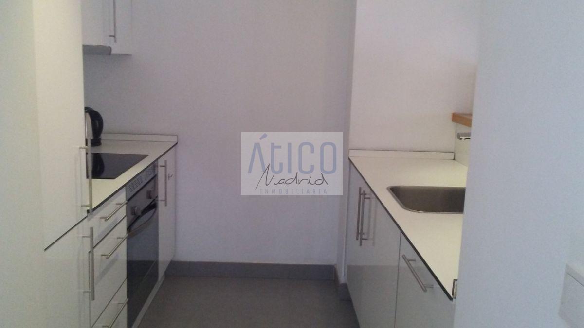 For rent of penthouse in Madrid