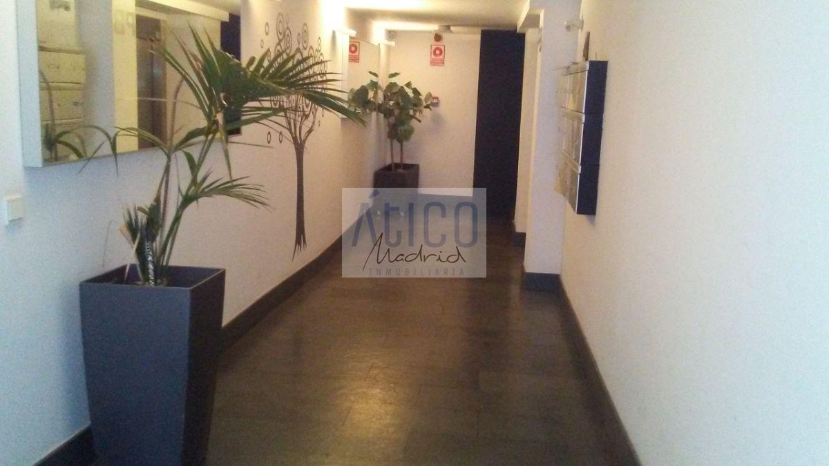 For rent of penthouse in Madrid