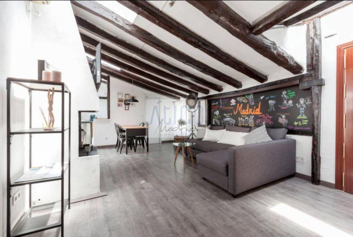 For rent of penthouse in Madrid