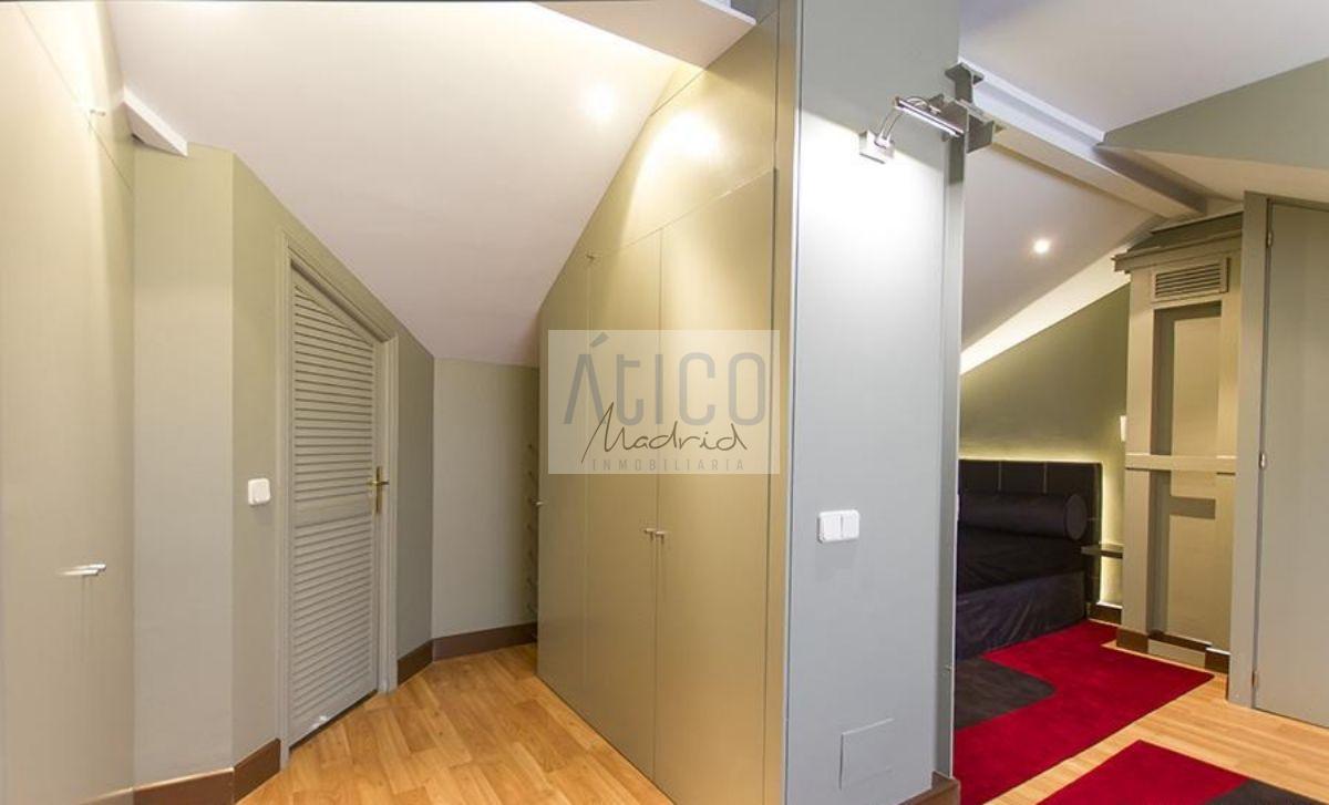 For rent of penthouse in Madrid