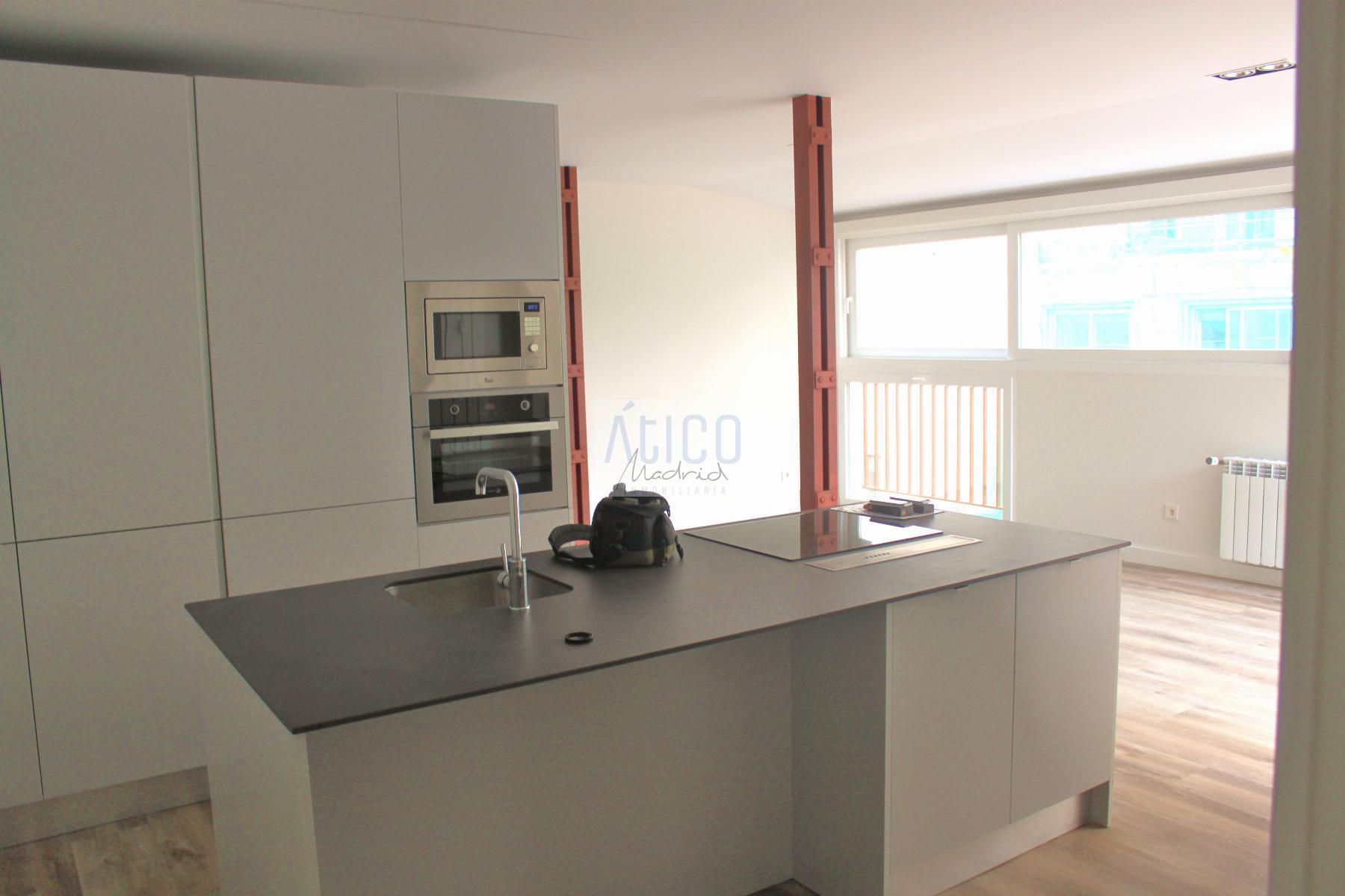 For rent of penthouse in Madrid