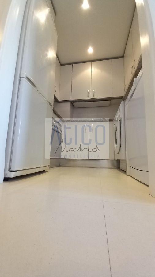 For rent of apartment in Madrid