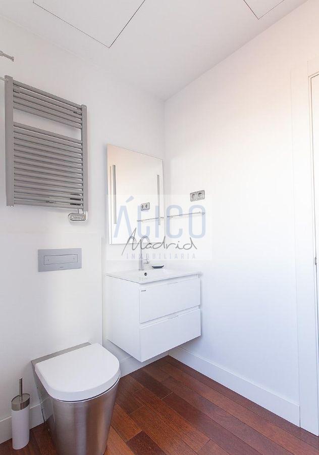 For rent of penthouse in Madrid