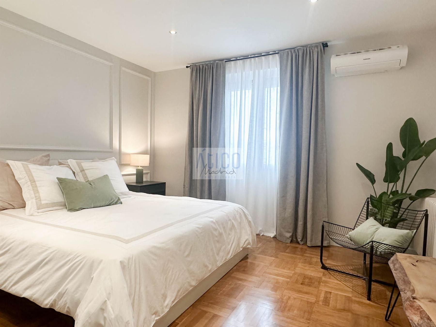 For rent of penthouse in Madrid