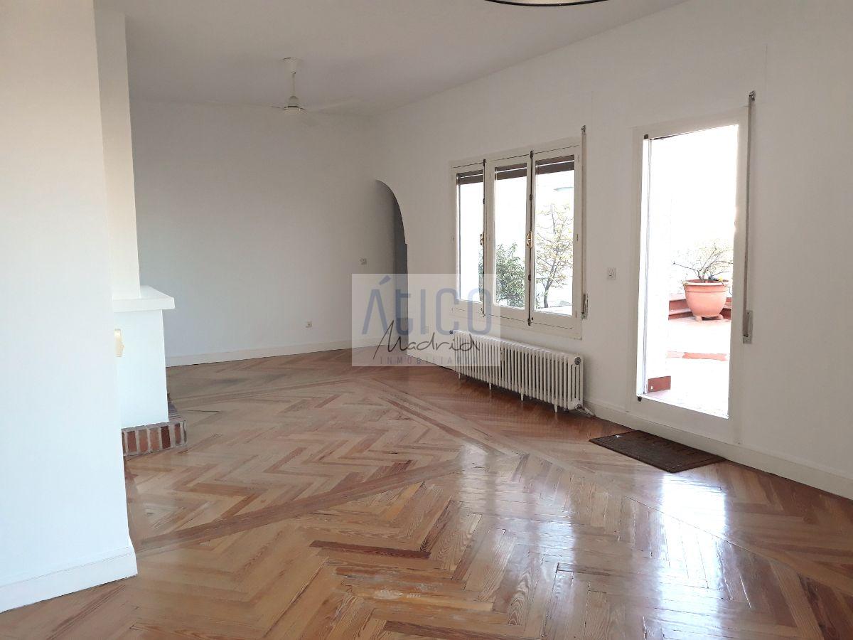 For rent of penthouse in Madrid