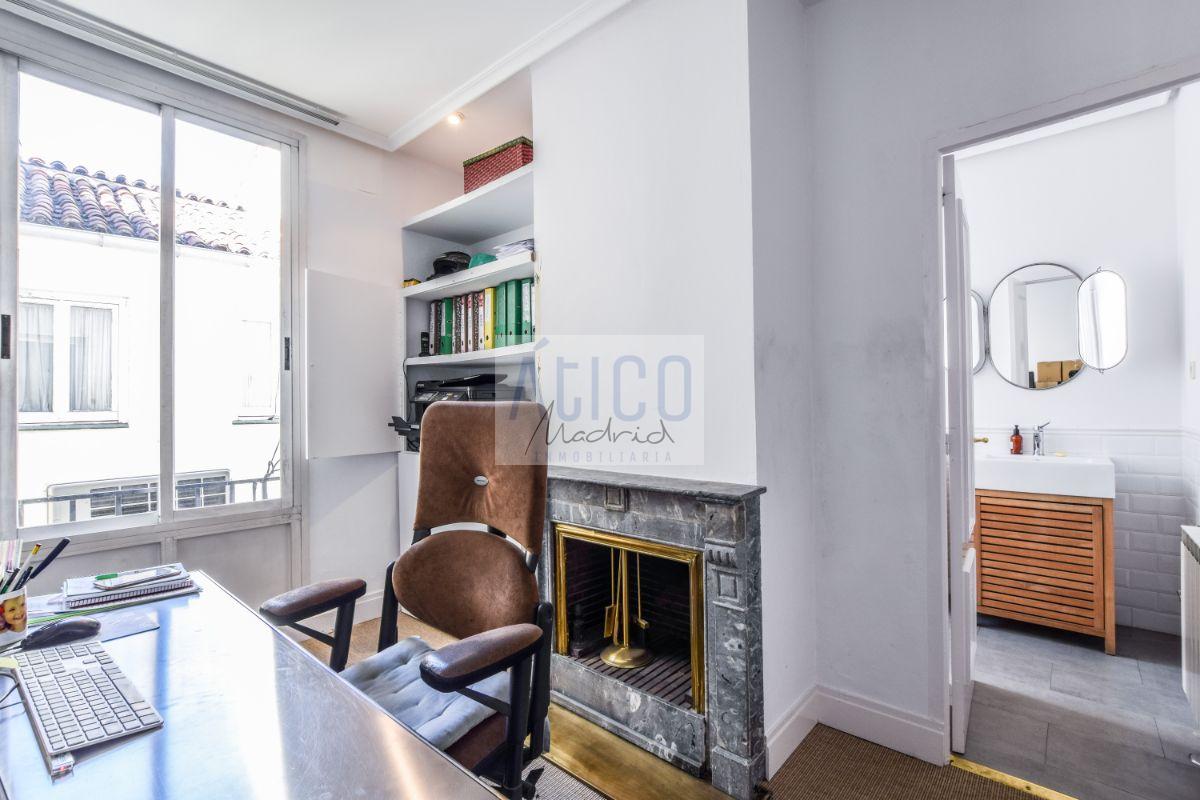 For rent of penthouse in Madrid