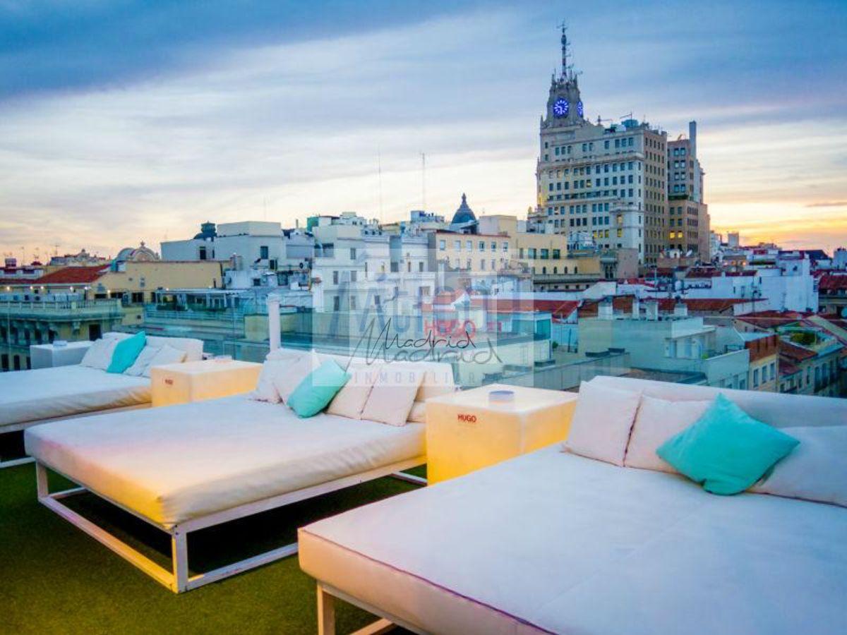 For rent of penthouse in Madrid