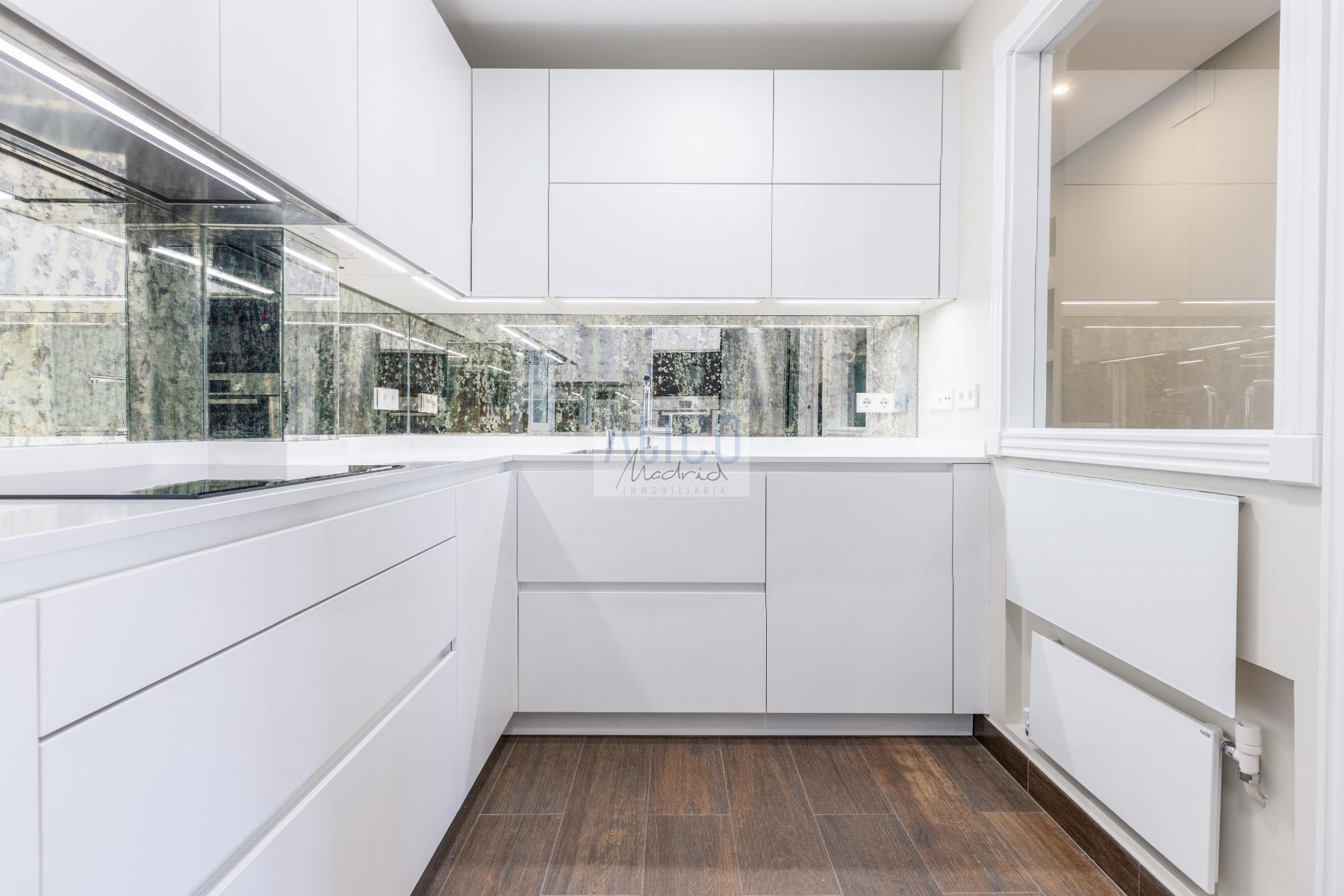 For rent of flat in Madrid