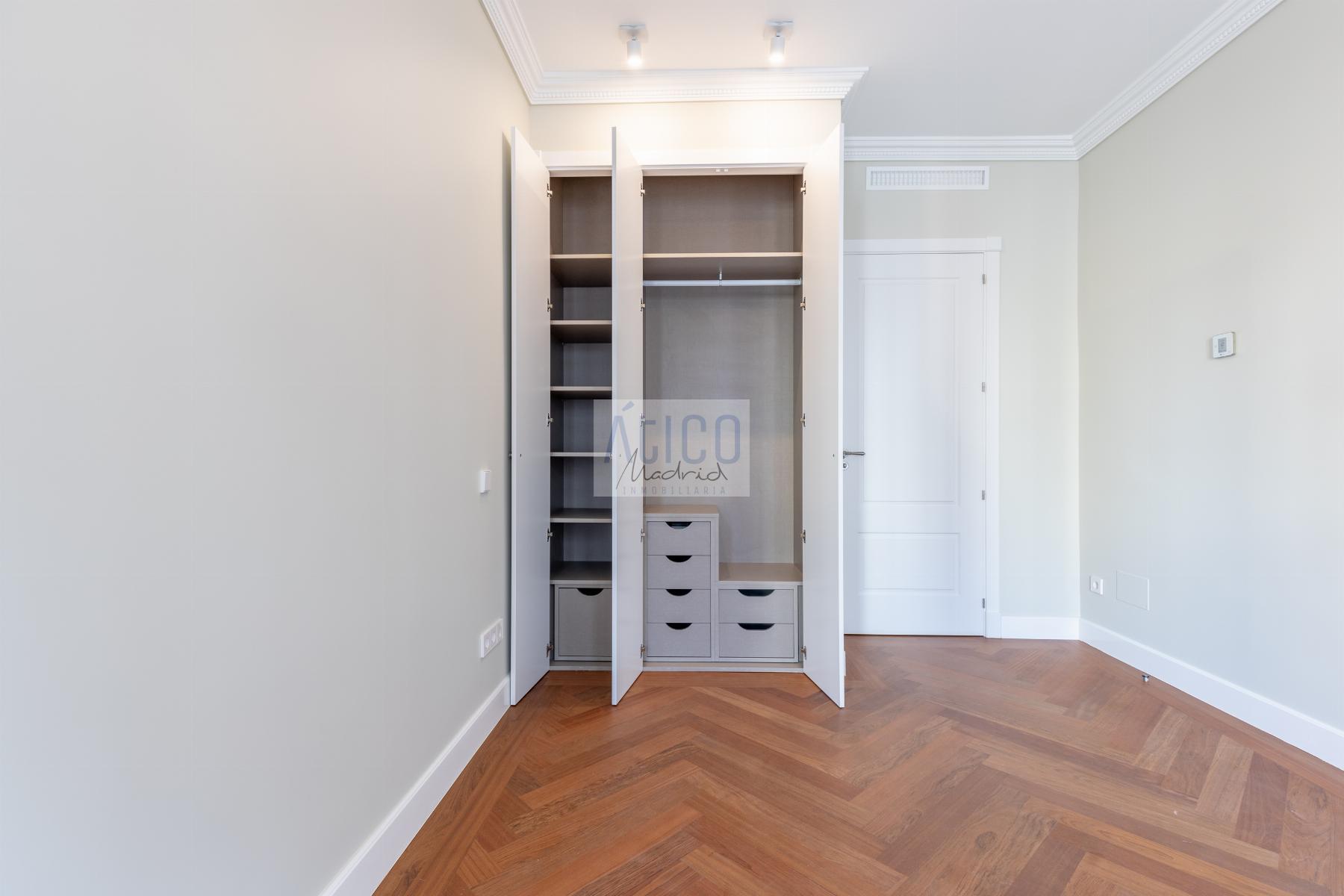 For rent of flat in Madrid