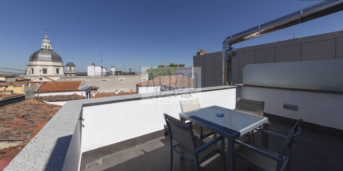 For rent of penthouse in Madrid