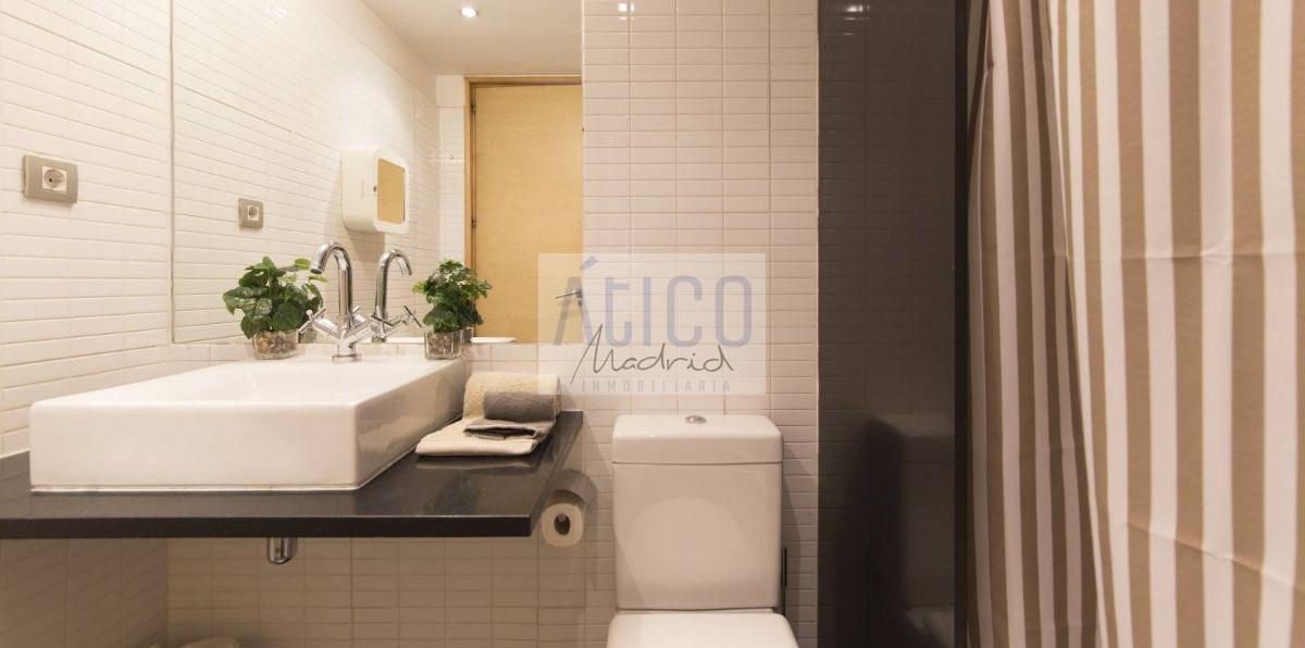 For rent of penthouse in Madrid