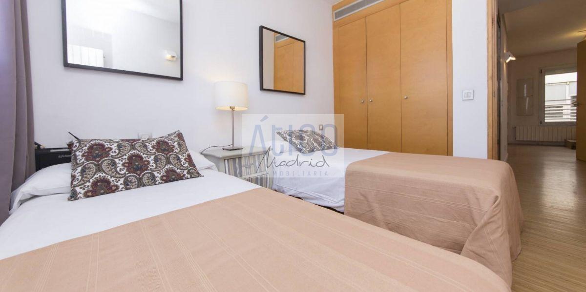 For rent of penthouse in Madrid