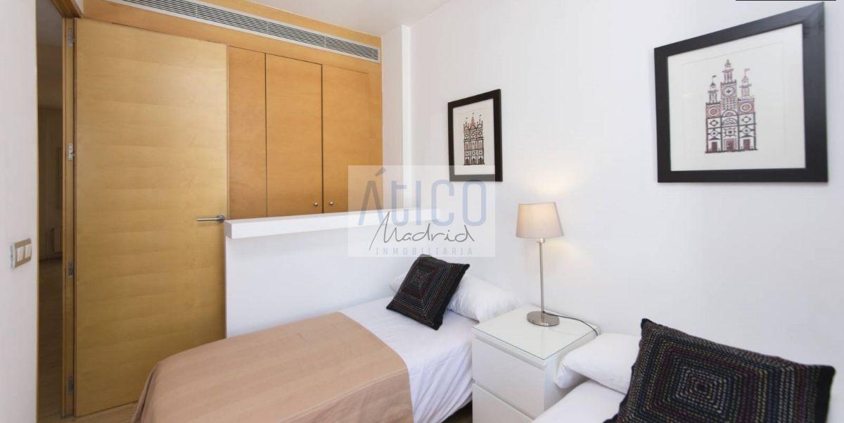 For rent of penthouse in Madrid