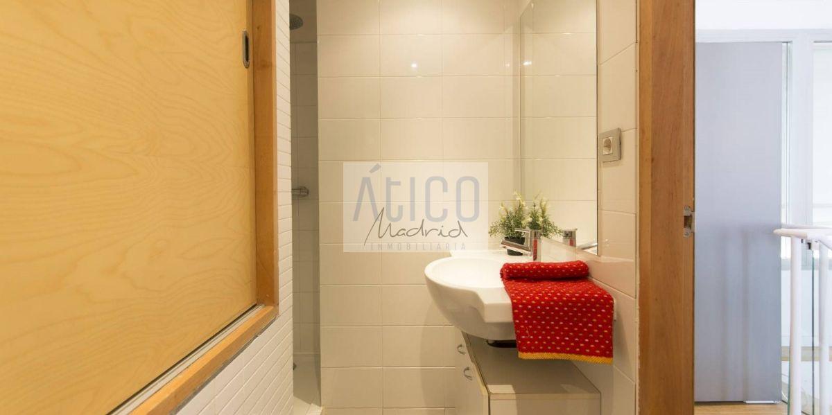 For rent of penthouse in Madrid