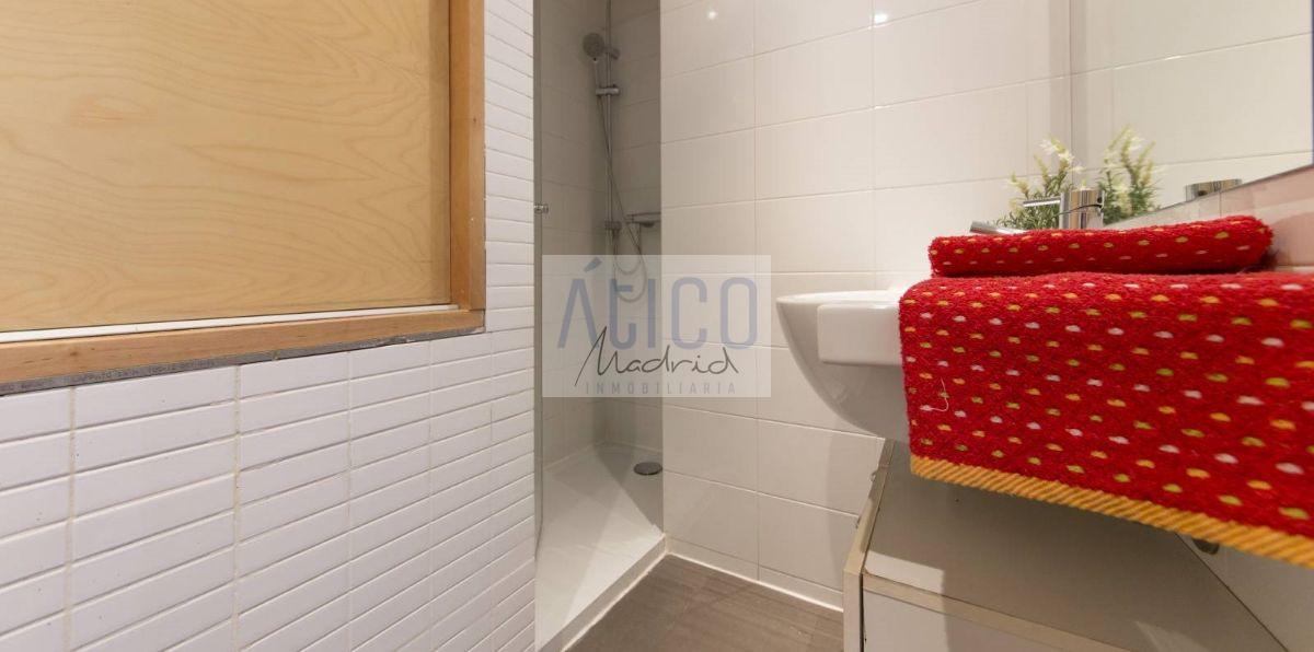 For rent of penthouse in Madrid
