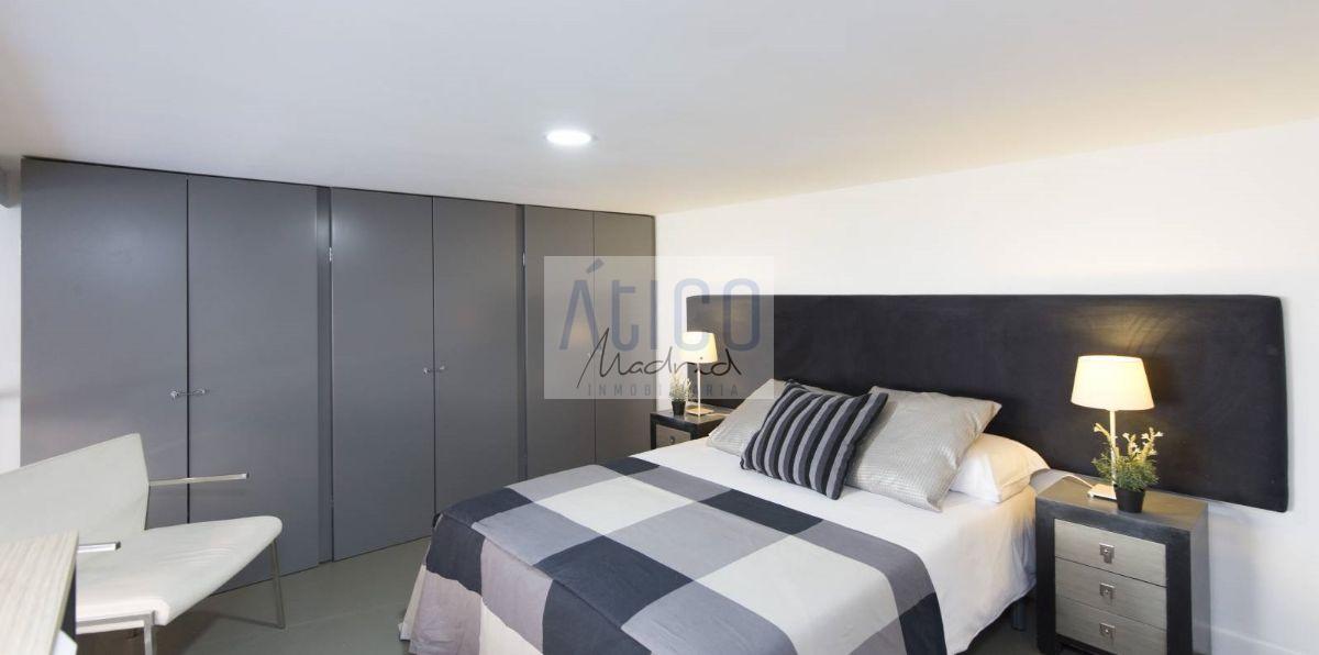For sale of apartment in Madrid