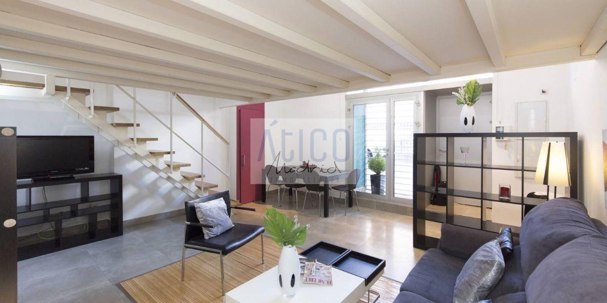 For sale of apartment in Madrid