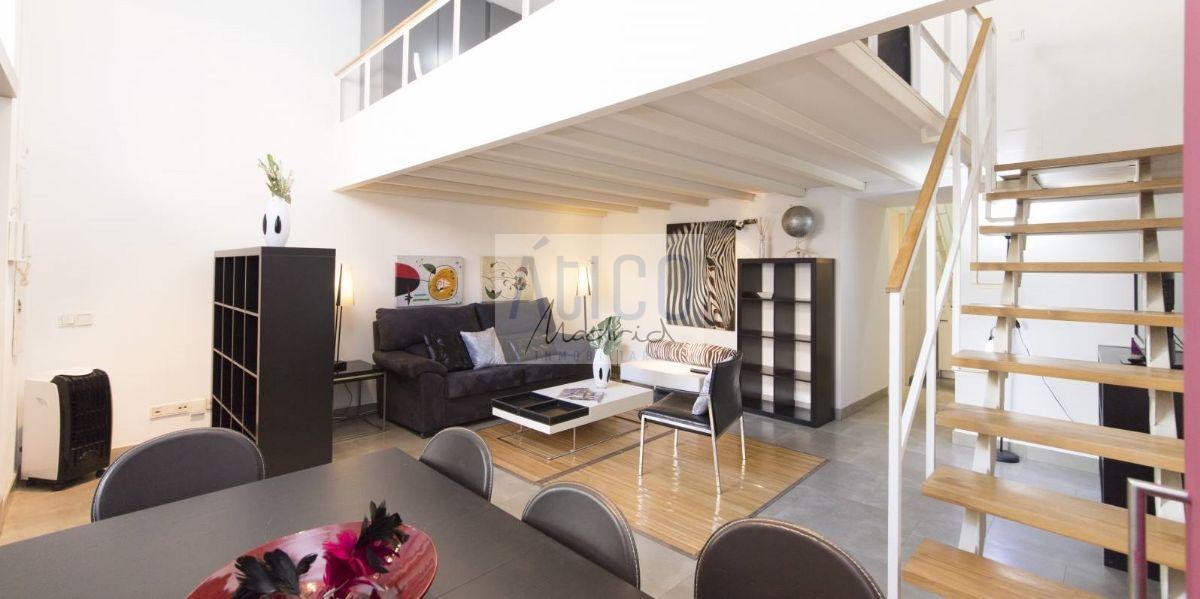 For sale of apartment in Madrid