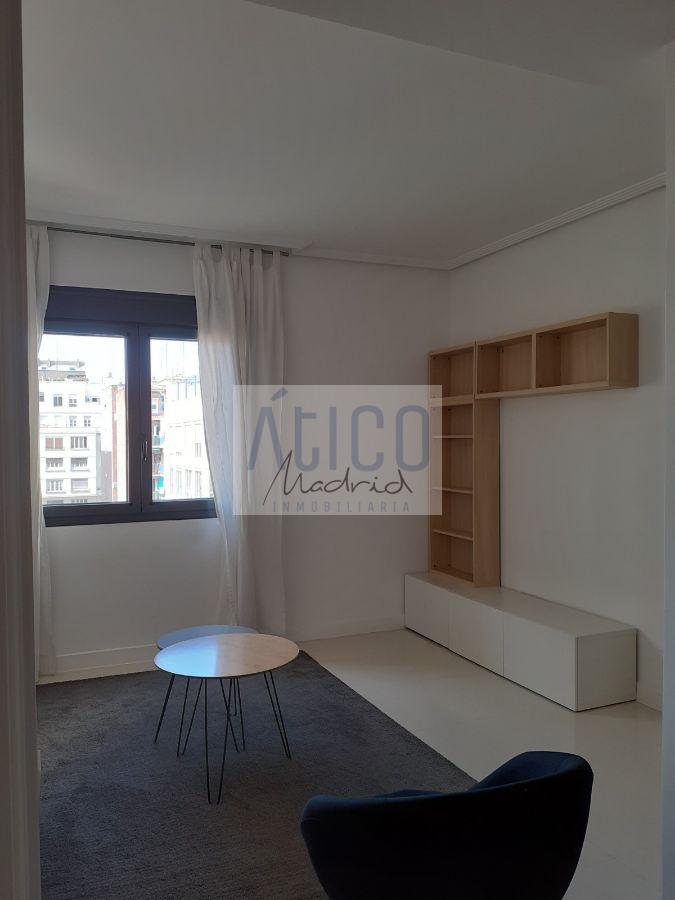 For rent of apartment in Madrid