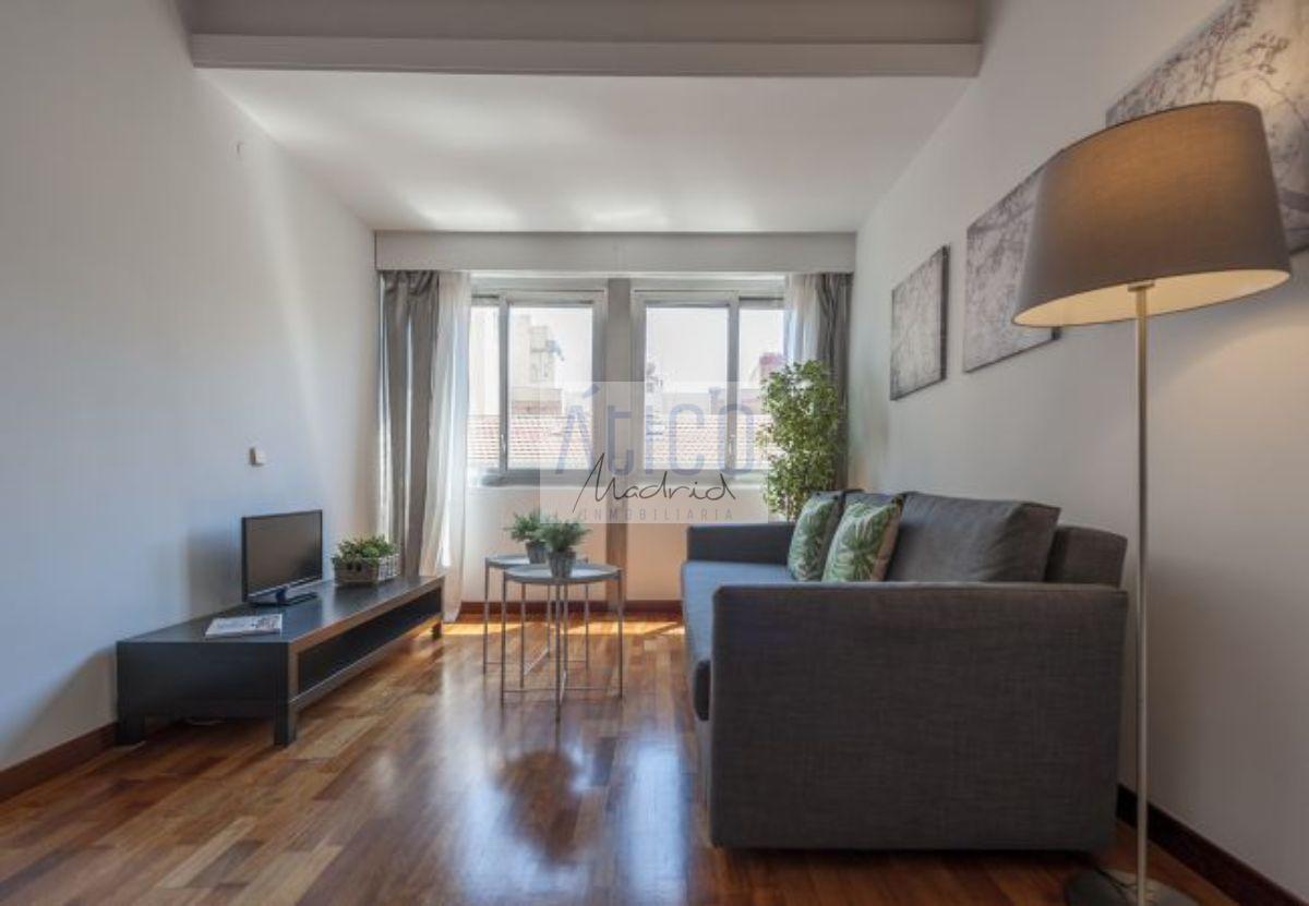 For rent of apartment in Madrid