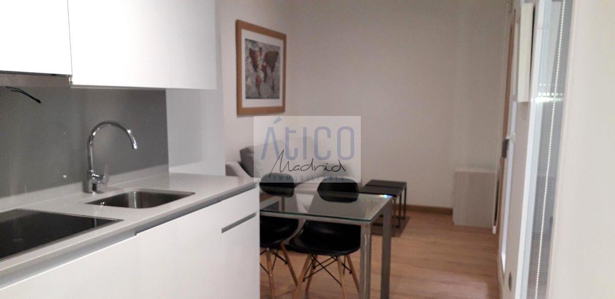 For sale of flat in Madrid
