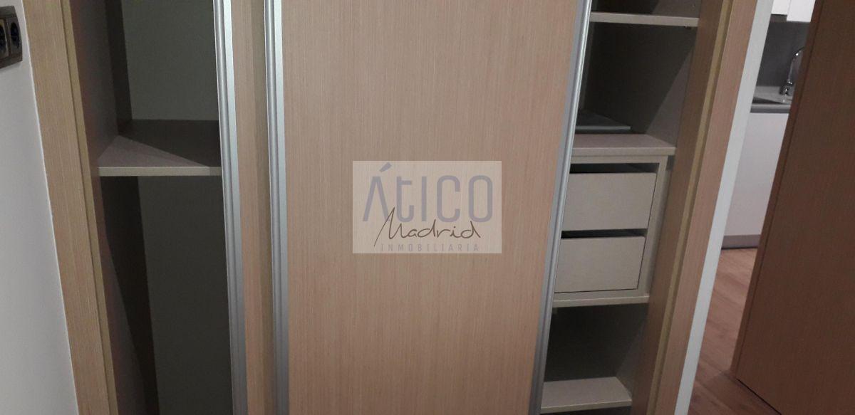 For sale of flat in Madrid
