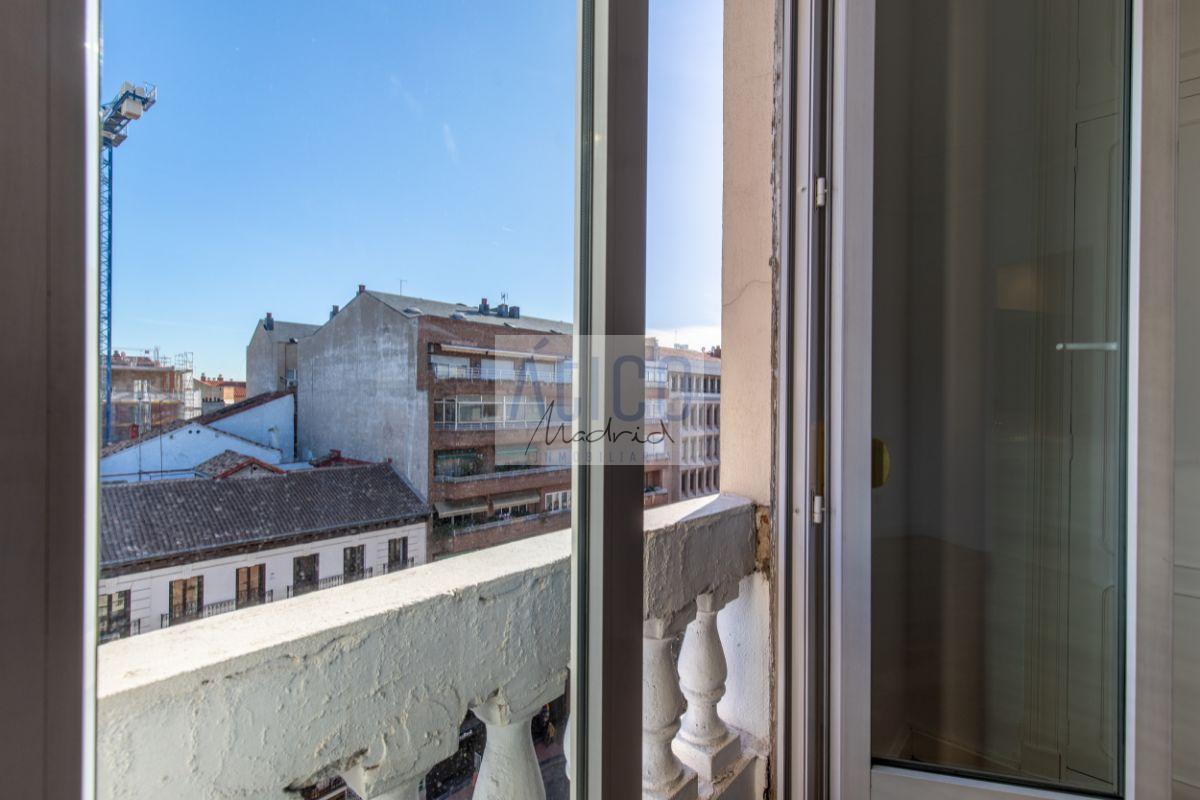 For rent of penthouse in Madrid