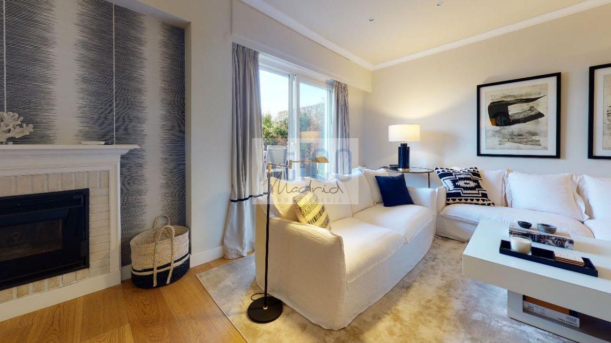 For rent of penthouse in Madrid