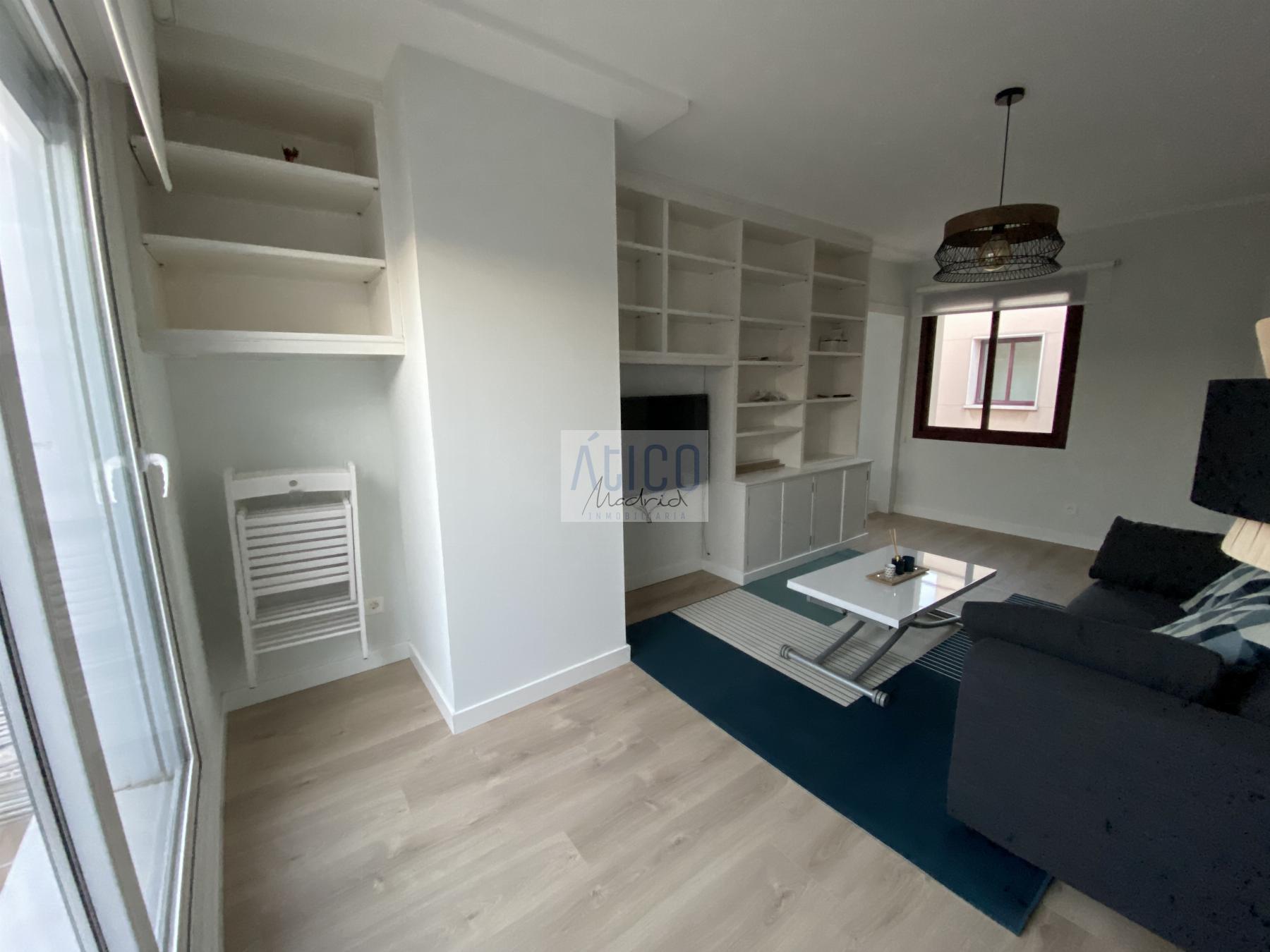 For rent of penthouse in Madrid