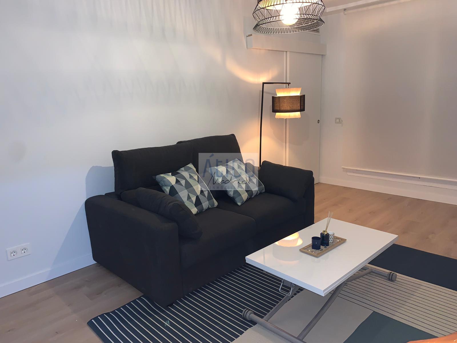 For rent of penthouse in Madrid