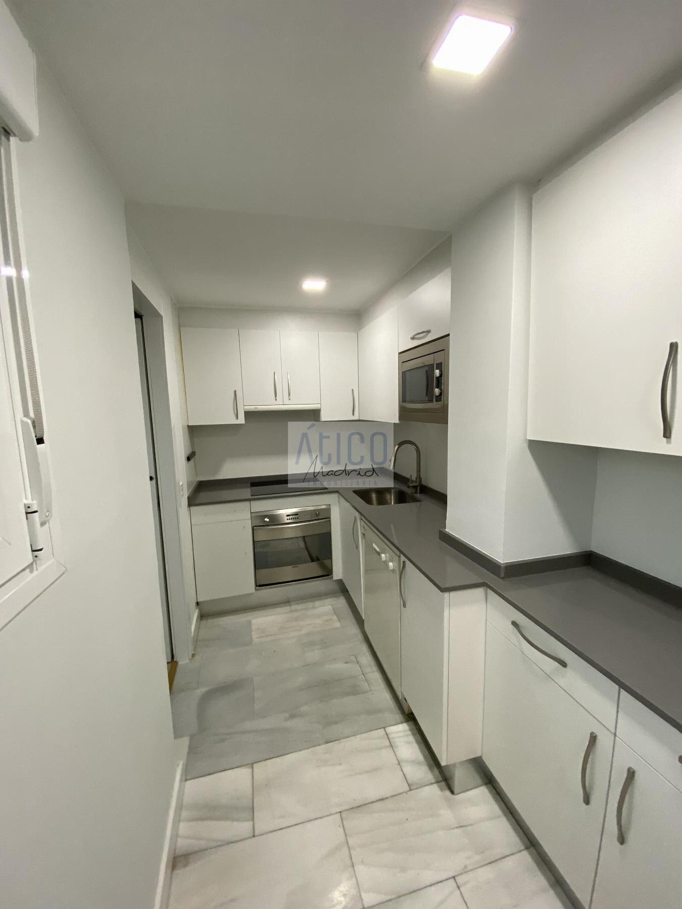 For rent of penthouse in Madrid