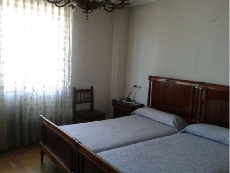 For sale of flat in Oviedo