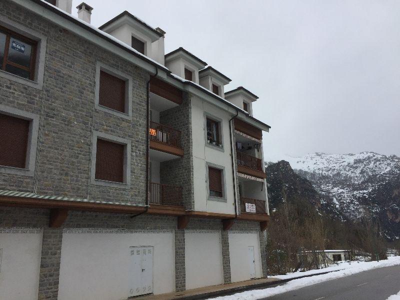 For sale of apartment in Somiedo