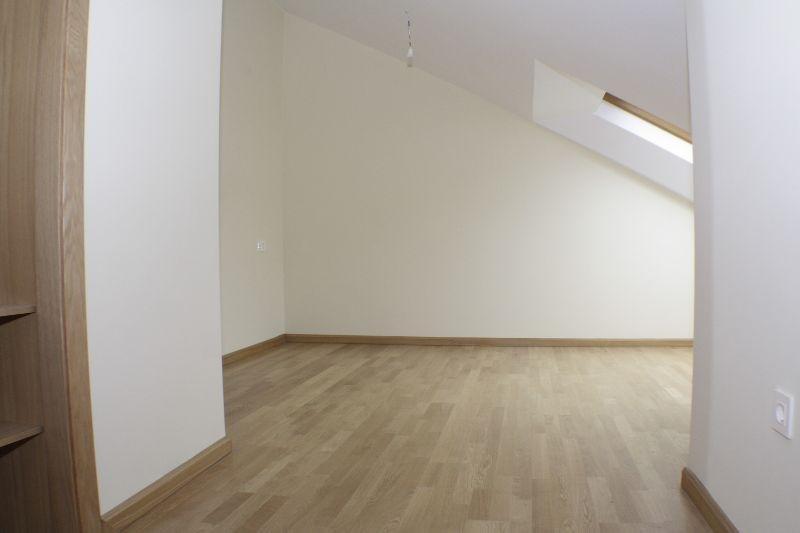 For sale of apartment in Somiedo