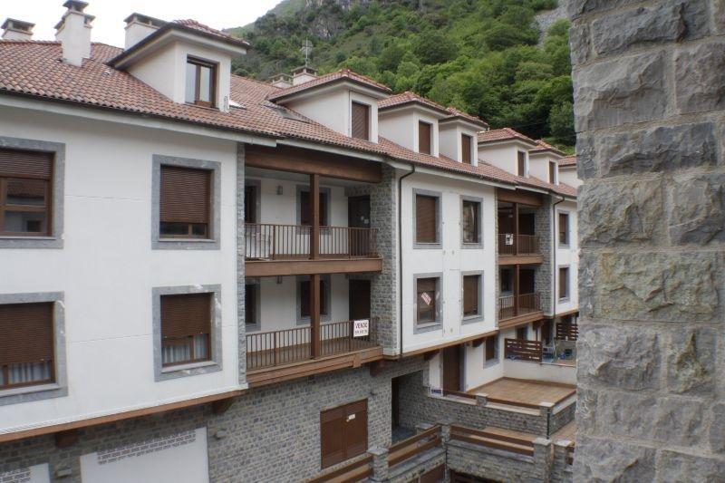 For sale of apartment in Somiedo