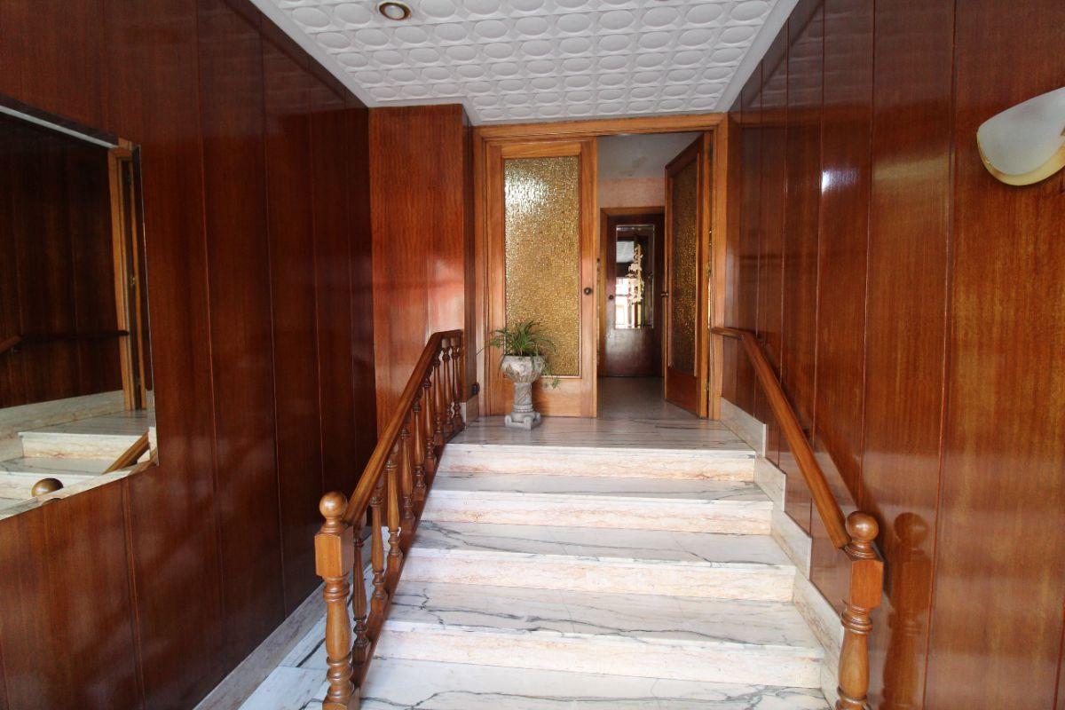 For sale of flat in Langreo