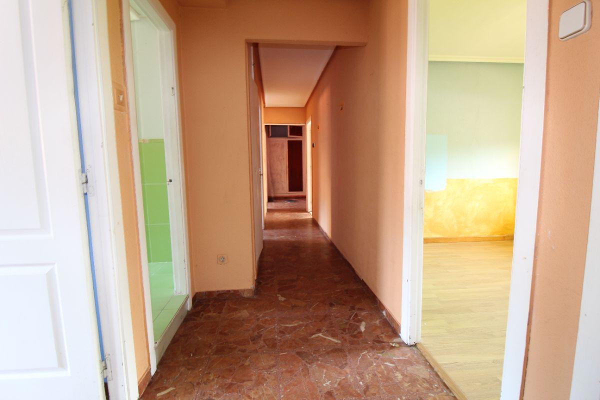 For sale of flat in Langreo