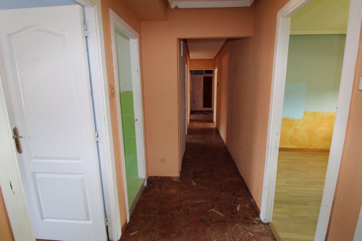 For sale of flat in Langreo