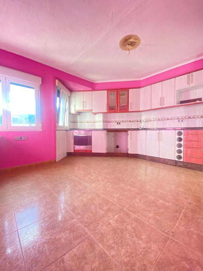 For sale of flat in Langreo