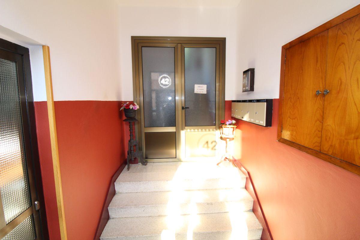 For sale of flat in Langreo