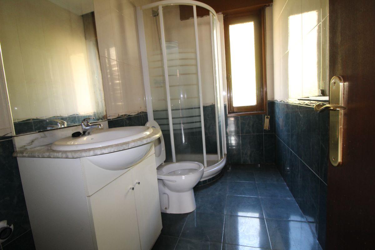 For sale of flat in Langreo