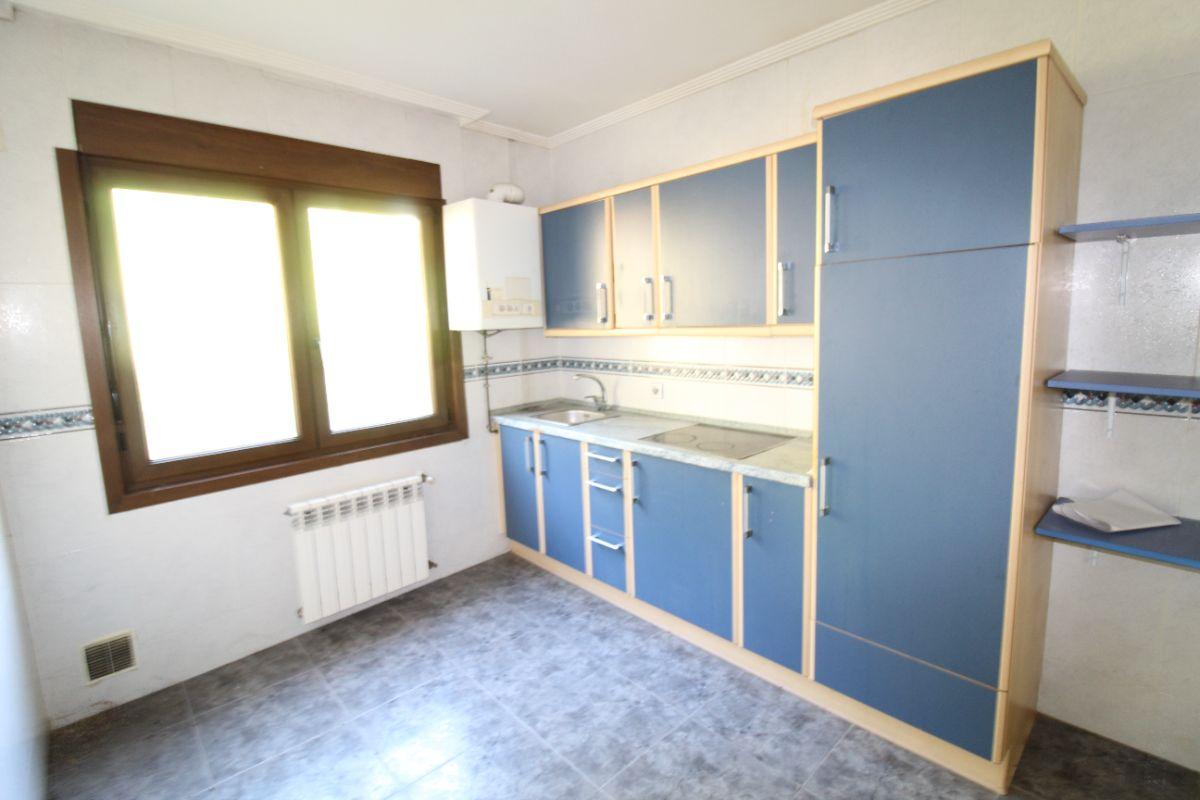 For sale of flat in Langreo