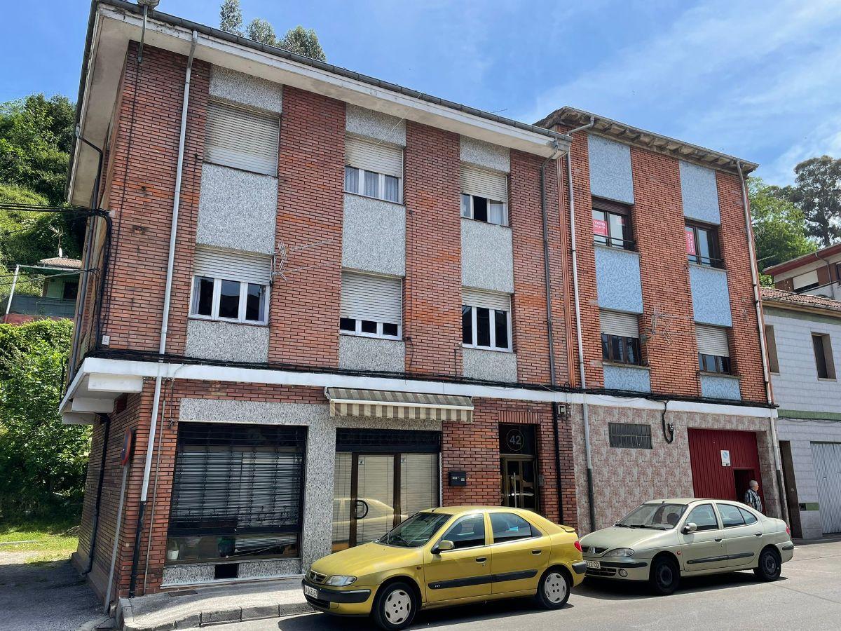 For sale of flat in Langreo