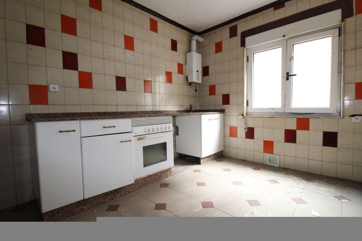 For sale of flat in Langreo